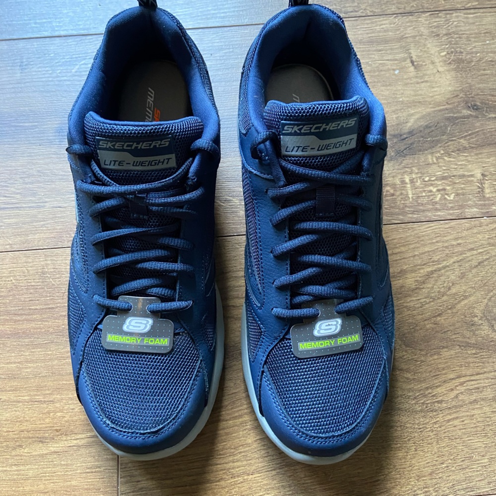 Sketchers memory foam size 10 - Picture 3 of 6